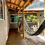 Apt 3 Comfort Steps From The Beach And Shopping!