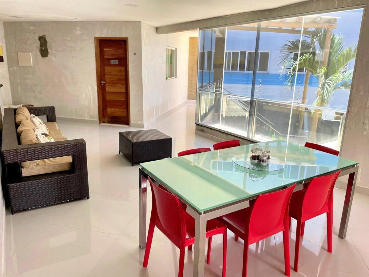 3 Comfort Steps From The And Shopping! Apartamento Natal
